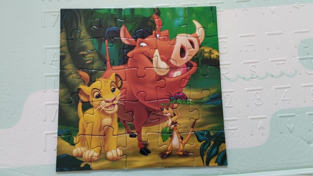 Puzzles Disney (Rei Leão, Dumbo, Bambi, Livro da Selva)