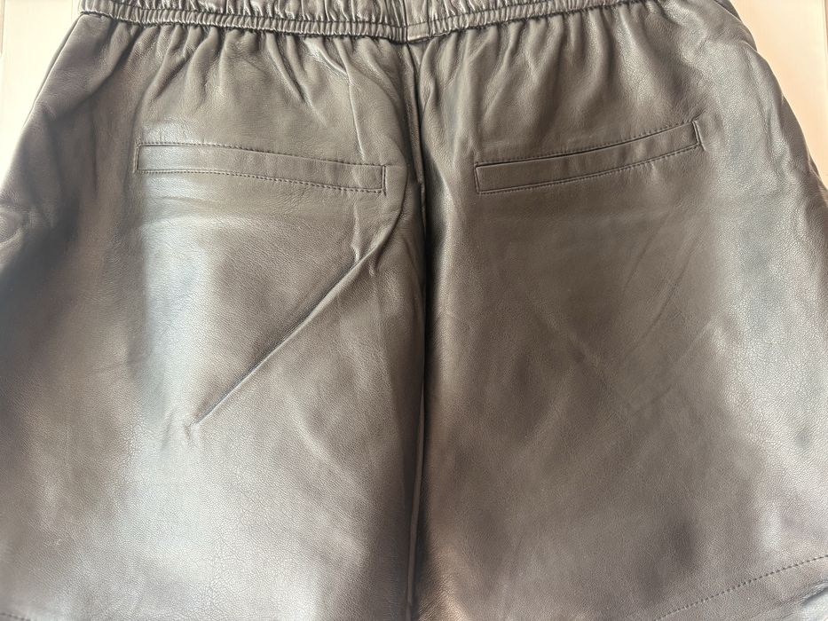 Spodneki eko skora New Yorker