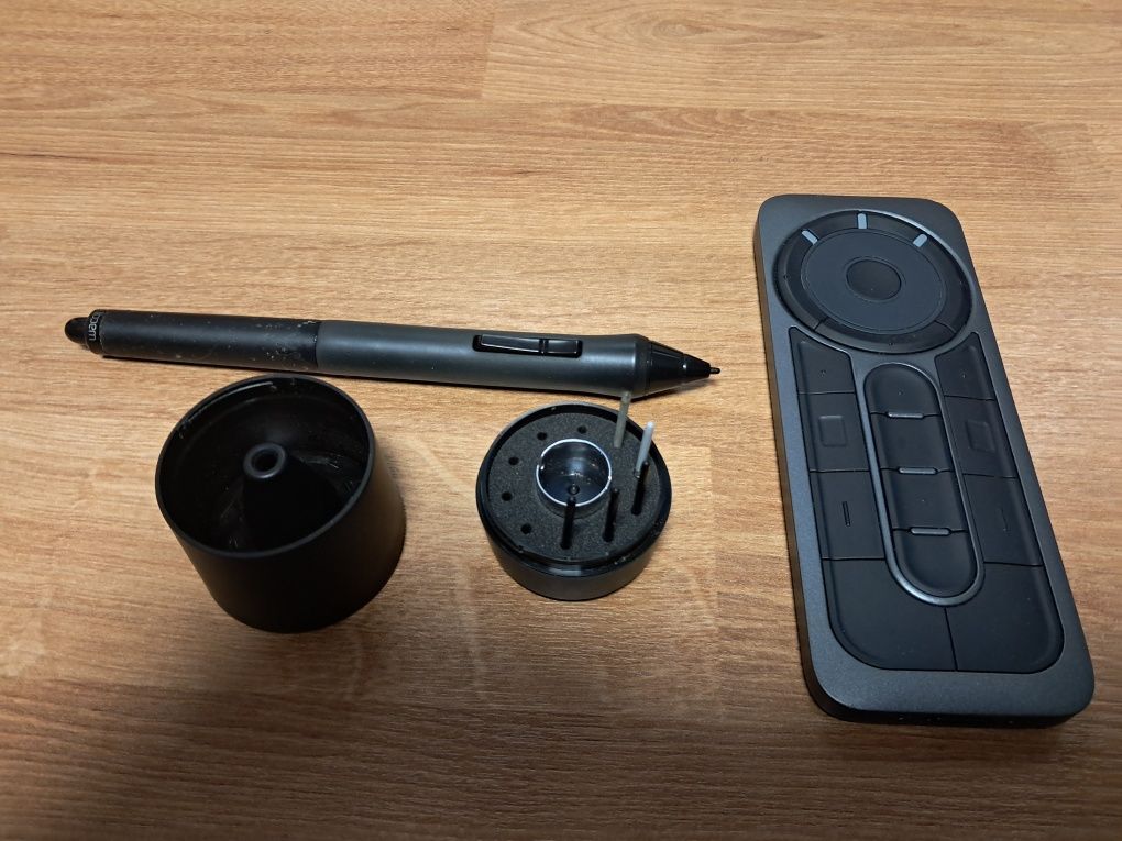 Wacom cintiq 27qhd