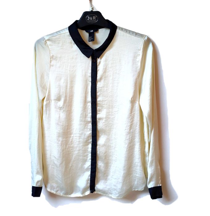 H&M 36 satynowa koszula ecru czarny kołnierzyk delikatna