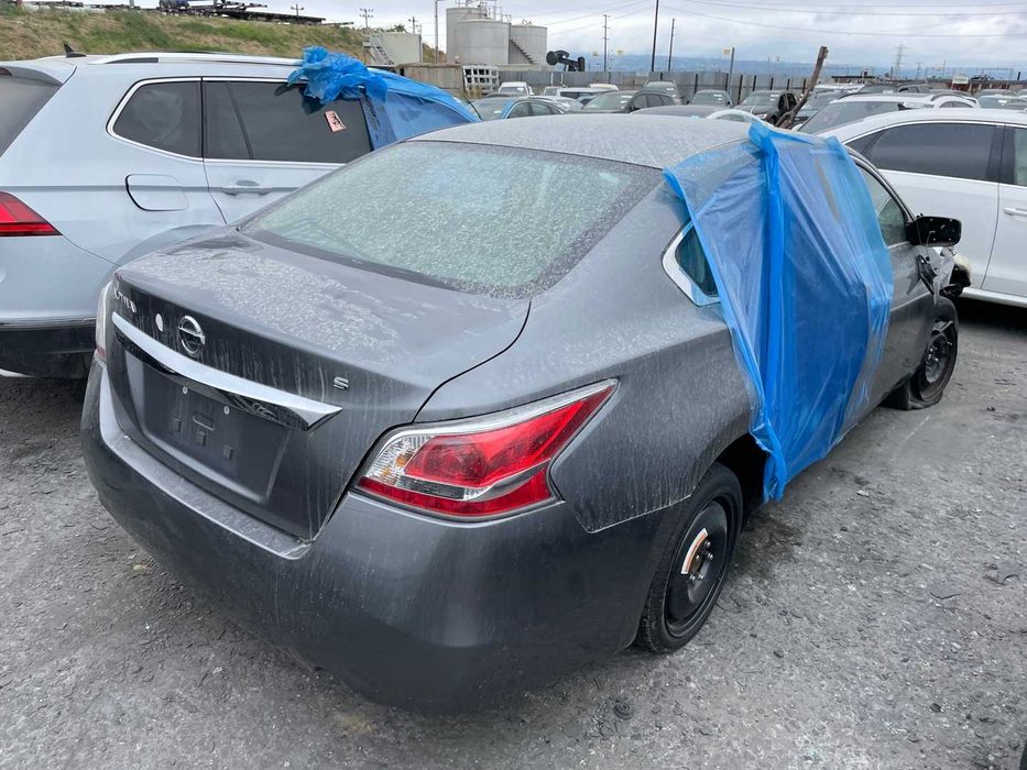 Разборка NISSAN ALTIMA 2015 кузов, салон, ходова, запчастини оригінал