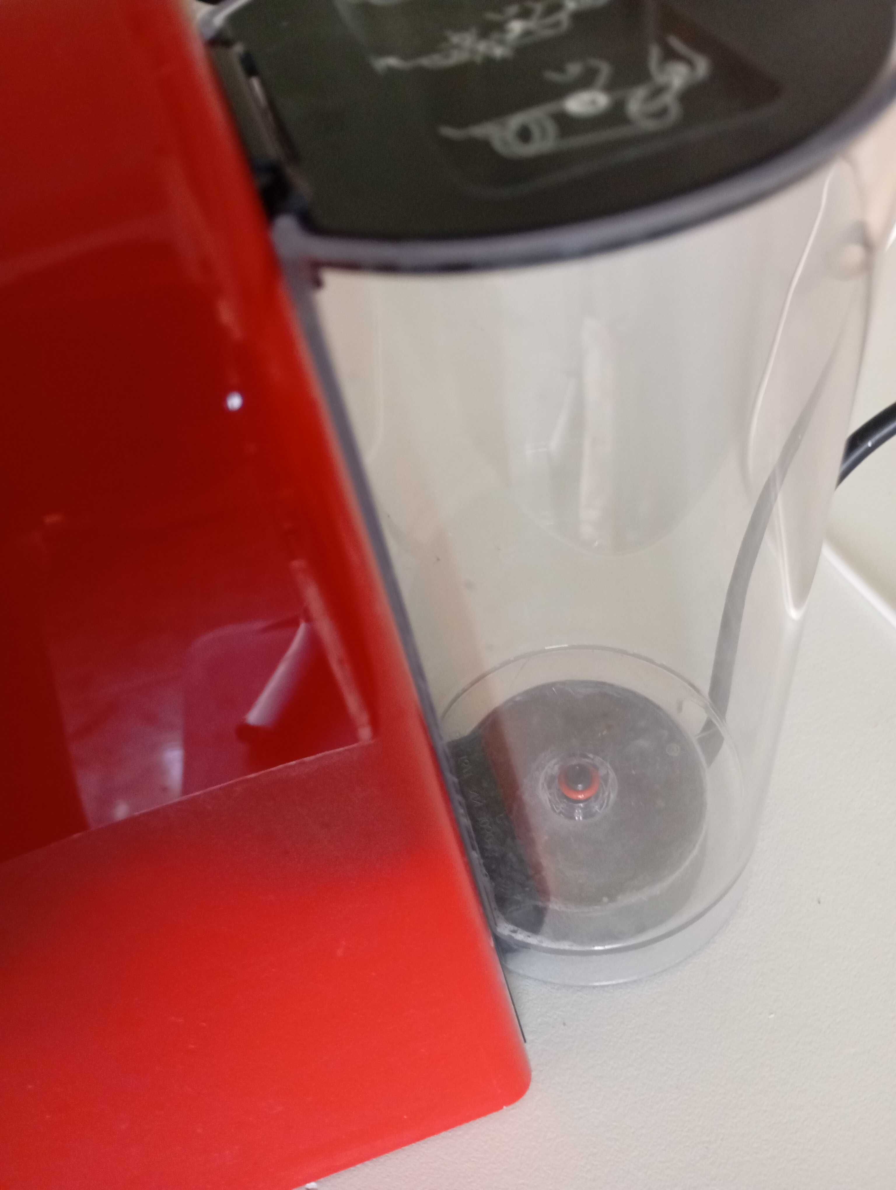 Máquina Nespresso delonghi