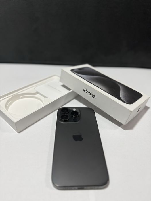 IPhone 15 Pro 256GB Black Titanium | stan idealny | pudełko