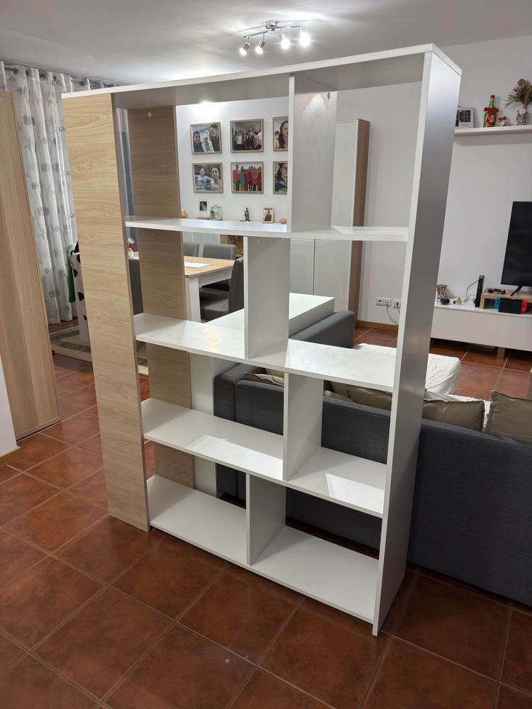 Estante Alta com 8 nichos