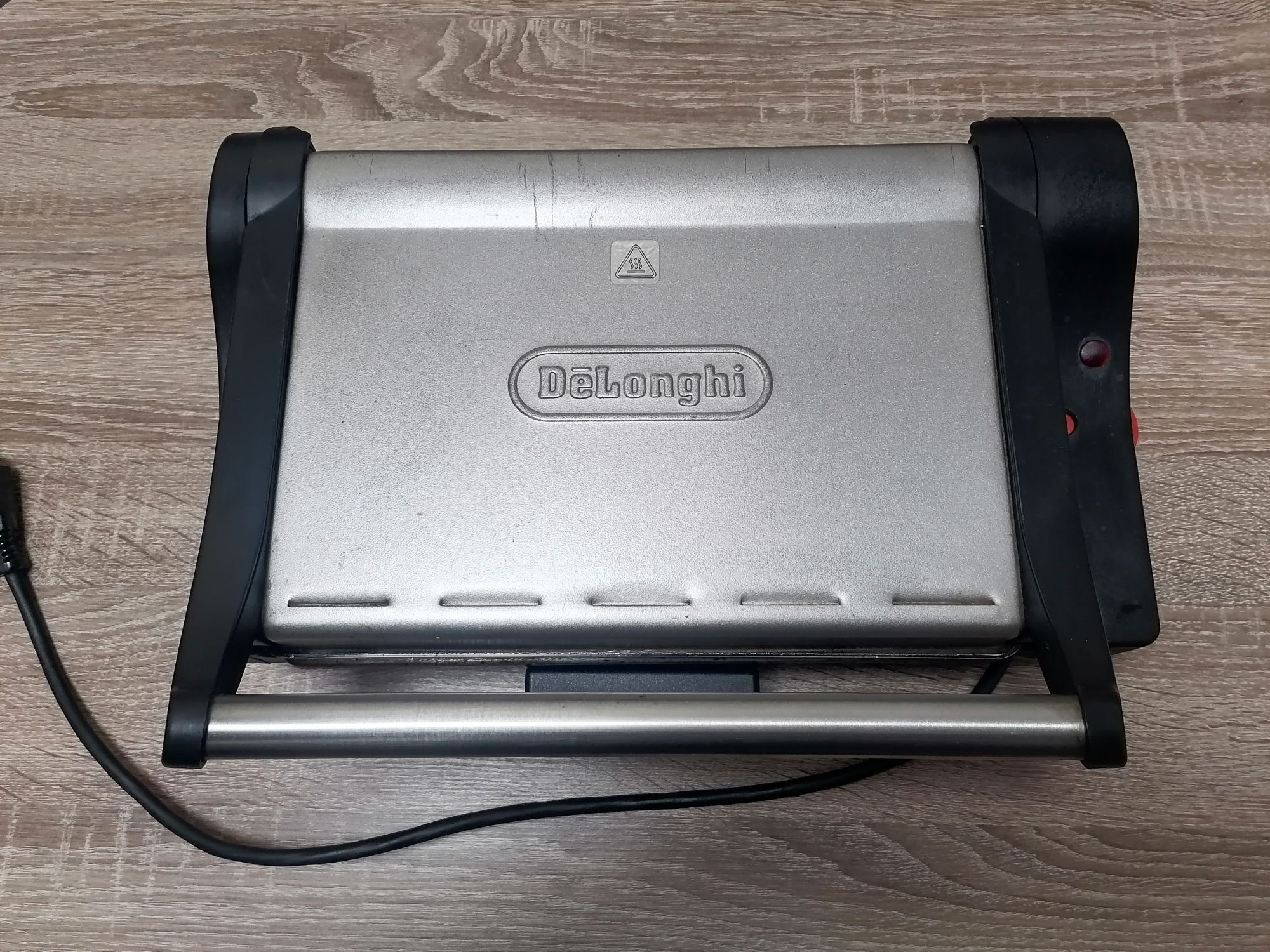 Электрогриль прижимной Delonghi CG 4001