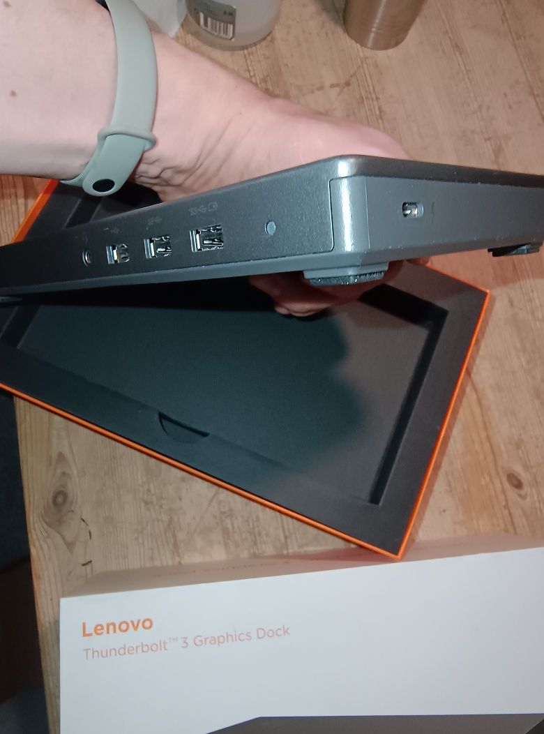 Stacja dokująca Lenovo USBC TB3 z eGPU NVIDIA(R) GTX 1050 (4 GB GDDR5)