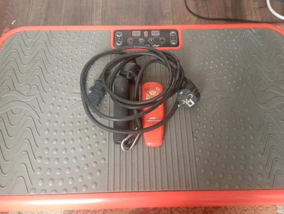 Sprzedam maszyne do ćwiczenia mięśni,vibroshaper