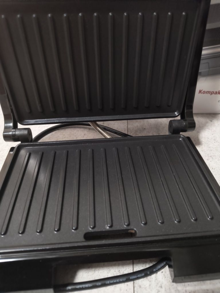 Kontaktowy grill elektryczny Severin