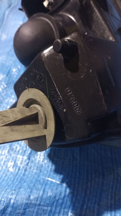 Фара передня ліва VW Passat B5