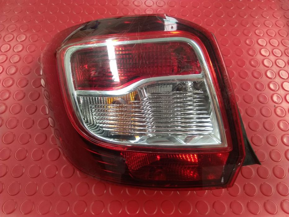 Farolim Tras Esquerdo [Dacia Sandero II]