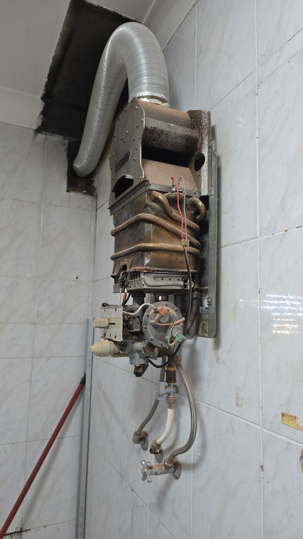 Esquentador Junkers 11 litros A Gás Butano