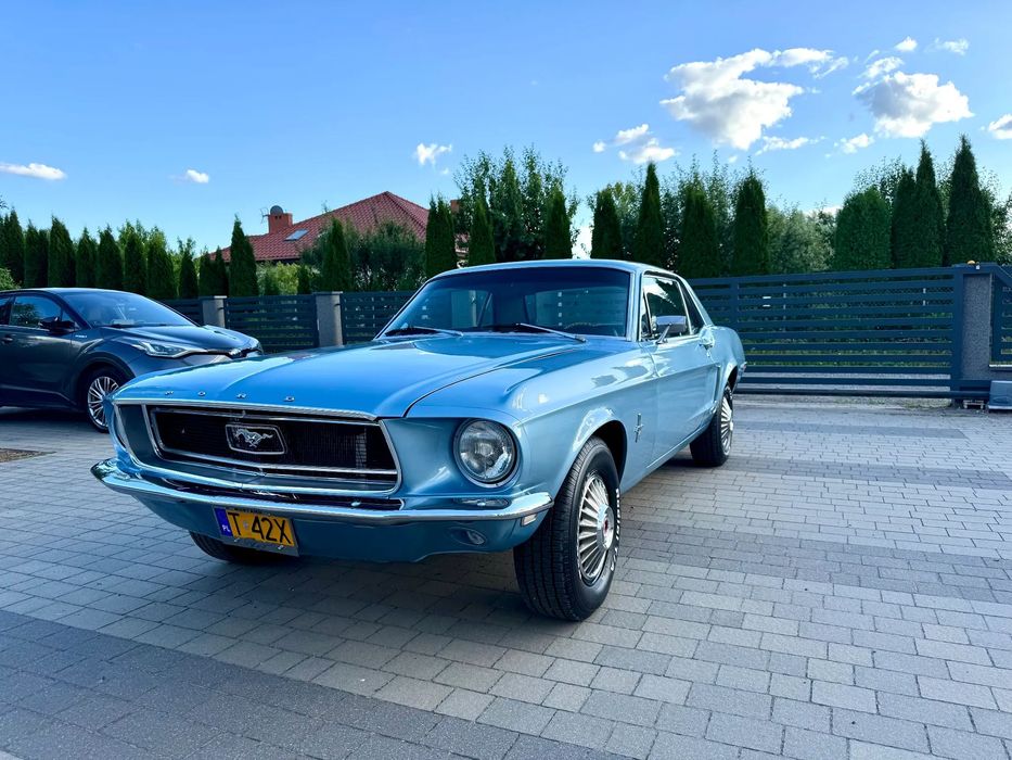 Ford Mustang zabytkowy z 1968r. 289 V8, Całkowicie odrestaurowany, CENA zimowa