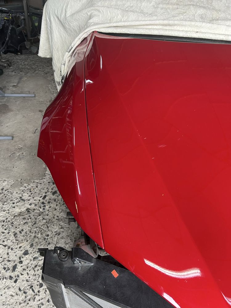 Капот Tesla model S