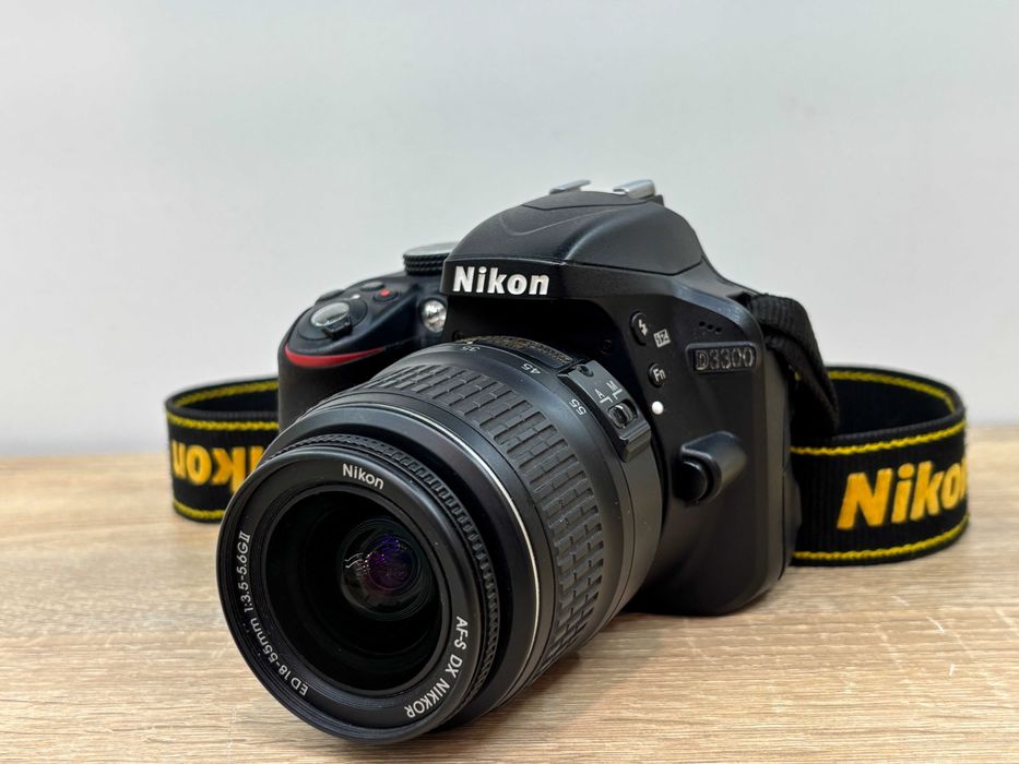Aparat Nikon D3300 + obiektyw 18-55mm
