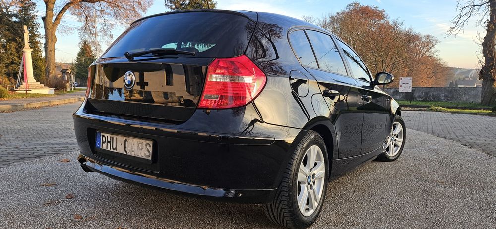 BMW serii 1. 2009 R 2.0 Benzyna.KlimaTronik.Pdc.Serwis.Niemcy.Zadbana.