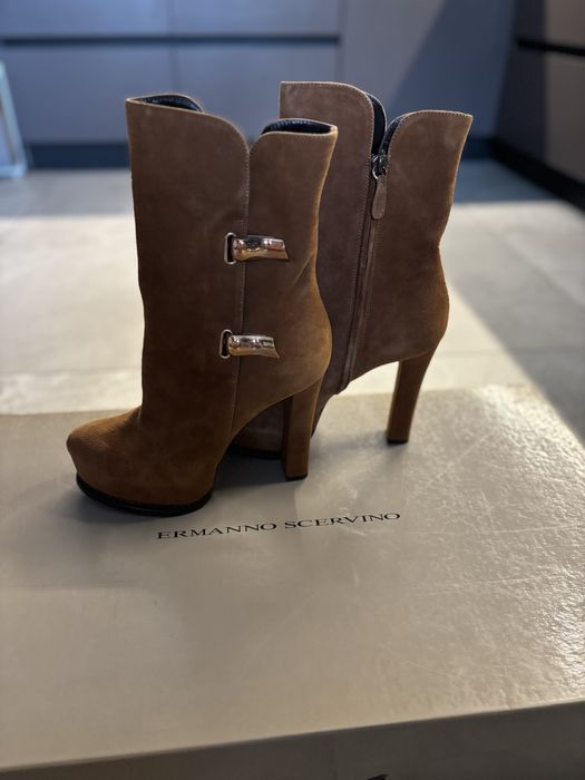 Продам женские сапожки ermanno scervino italy