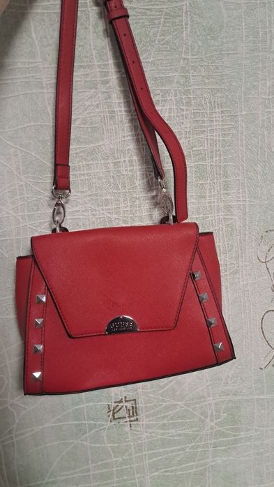 Червона сумка Guess оригінал