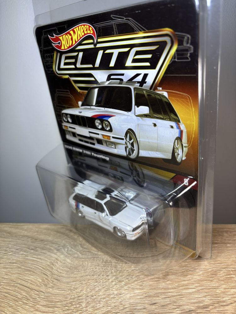 Hot Wheels Elit 64 1990 BMW 318i Turing