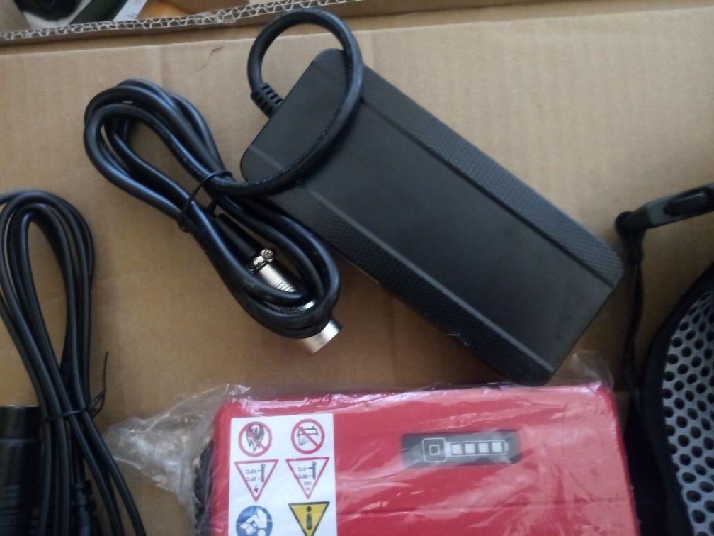 Felco 802 elektryczny sekator akumulatorowy cały zestaw nowy oryginał