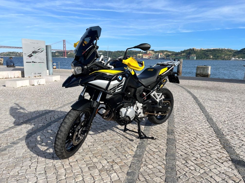 BMW F 750 GS 40 anos