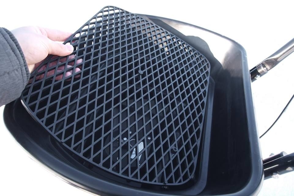 FUXTEC Rozsiewacz siewnik soli nawozu - 36kg