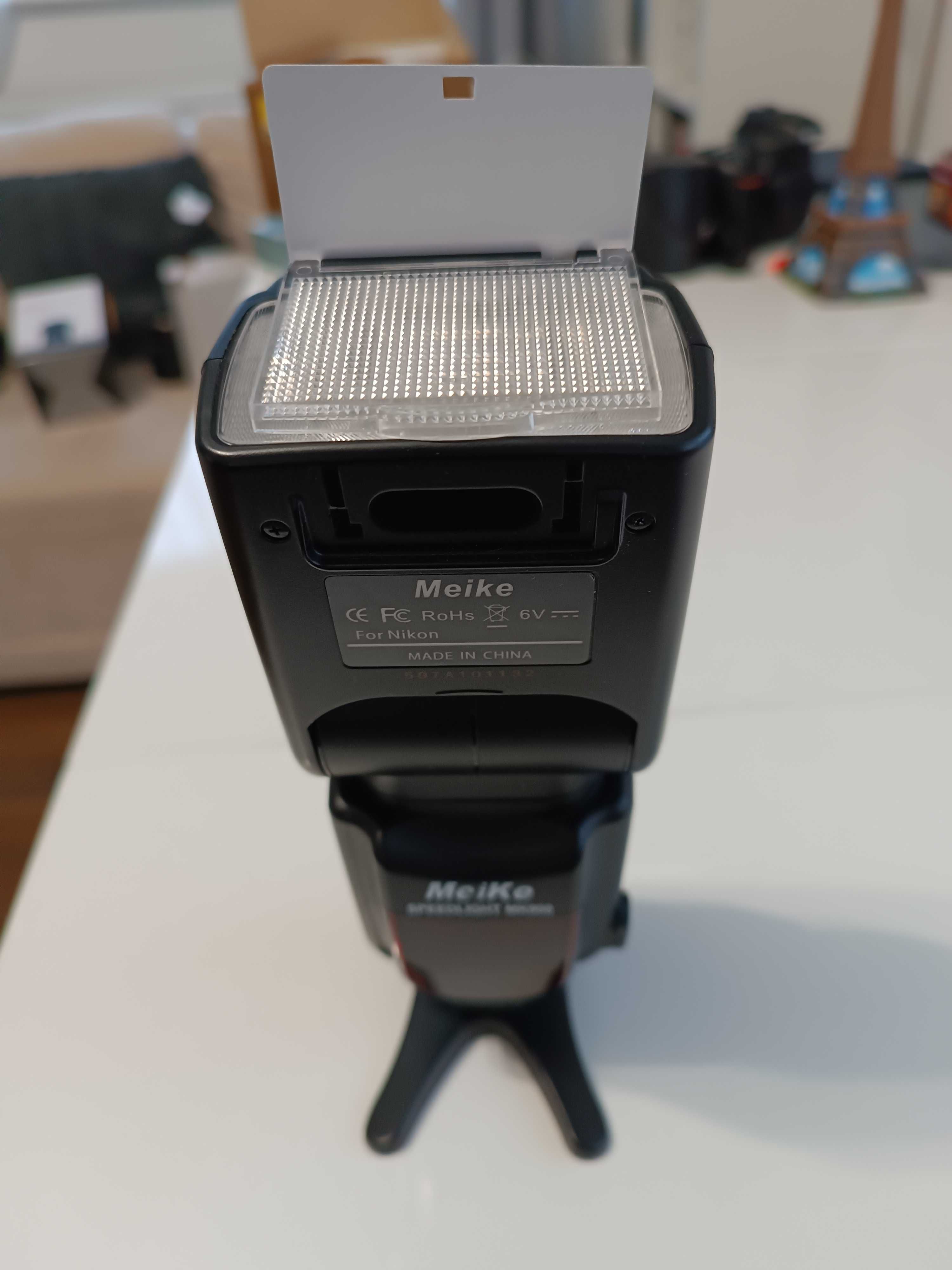 Lampa błyskowa Meike Speedlight MK900 do Nikon