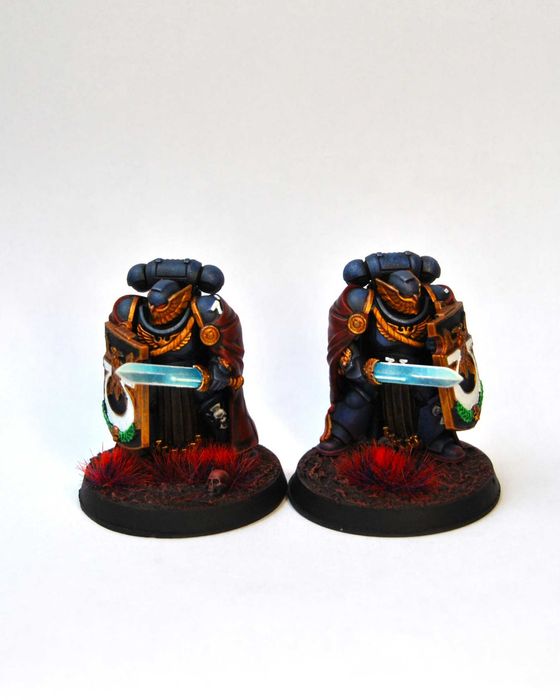 Warhammer 40k Space Marines Mareneus Calgar and Vitrix Scuad