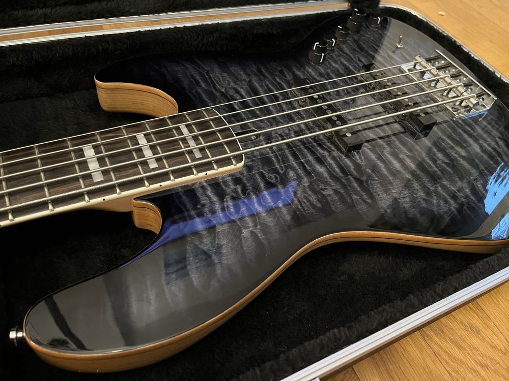 Gitara basowa Sire V9 pięciostrunowa