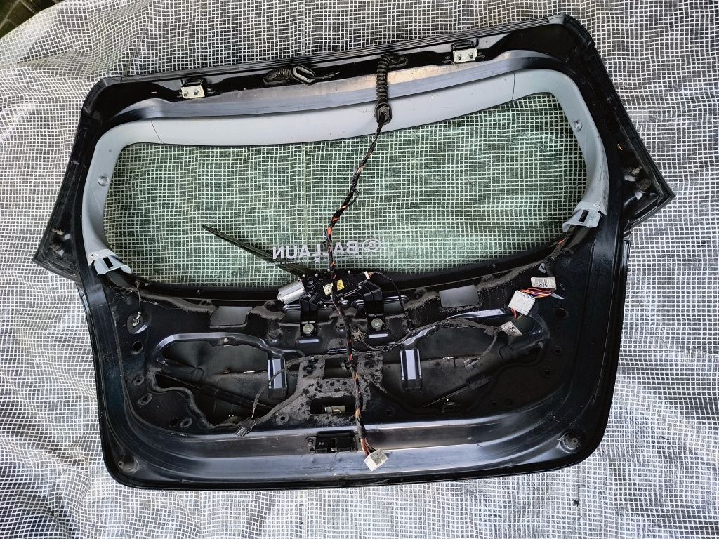 Klapa bagaznika Kia cee'd czarna 06-12 5D HB wysyłka ceed szyba