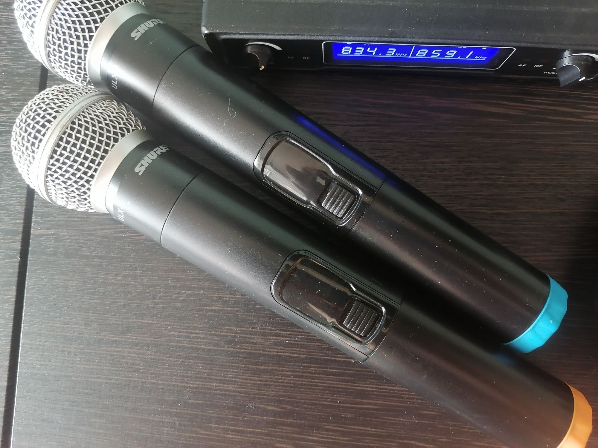 Shure ULX-9 мікрофонна радіосистема