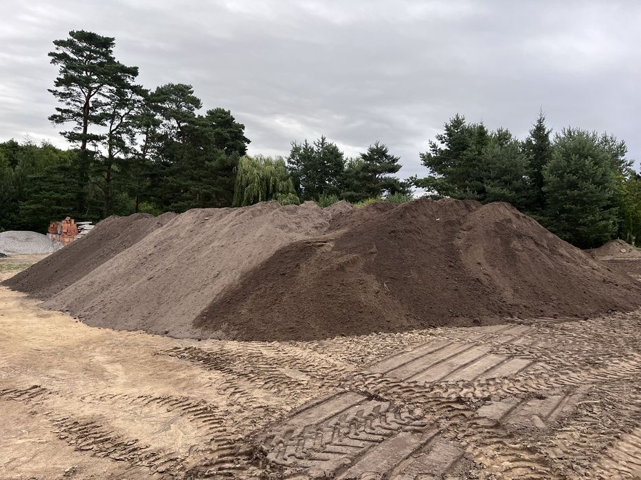 Wynajem przesiewacz wibracyjny do humusu ziemi kruszywa przesiewanie