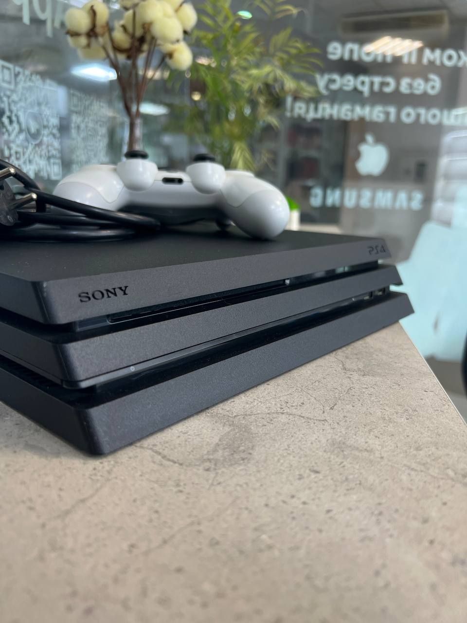 Ігрова консоль PlayStation 4 pro 1 tb Gb плейстейшн 4 про Pro 1 тб