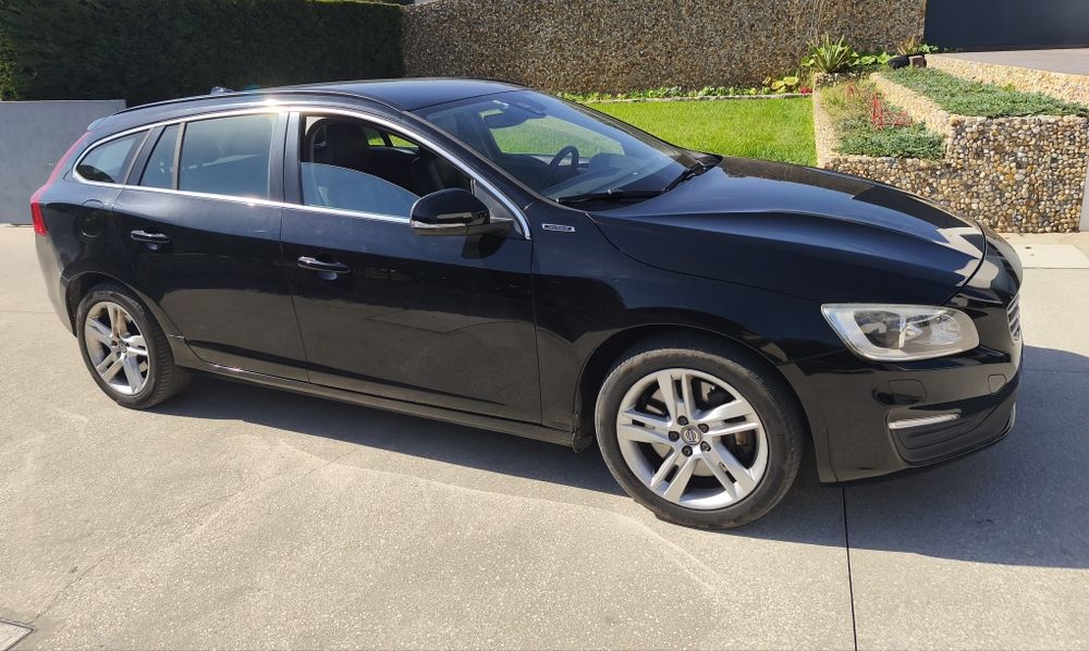 Volvo V60 D6 Twin Engine 2016
