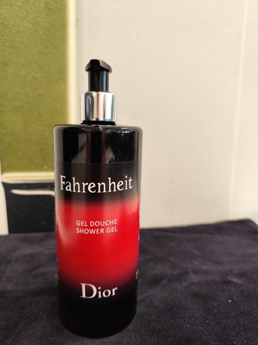 Black Weeks!Perfumowany żel pod prysznic Fahrenheit 500ml