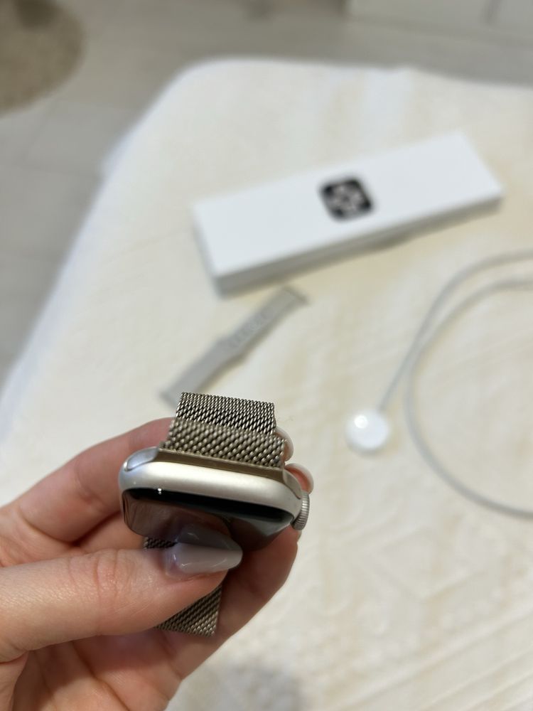 Apple watch SE Gold