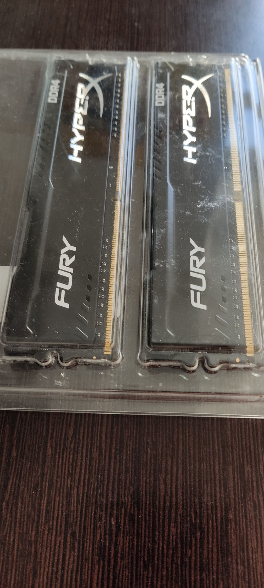 HYPER X FURY Ddr4 8Gb (2x4) + INTEL CORE I3  3700Mhz