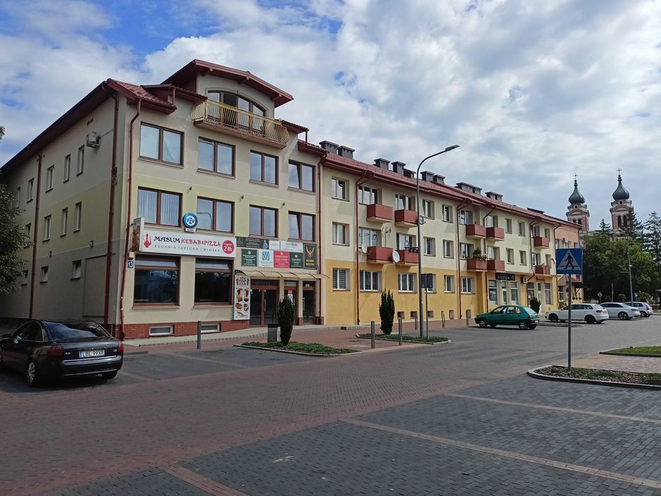 Lokal do wynajęcia na biuro - Plac Wolności (Biłgorajski Rynek)