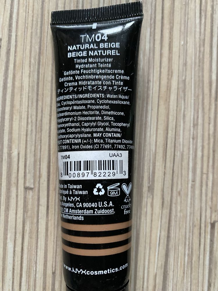 Nyx mixer 04 natural beige