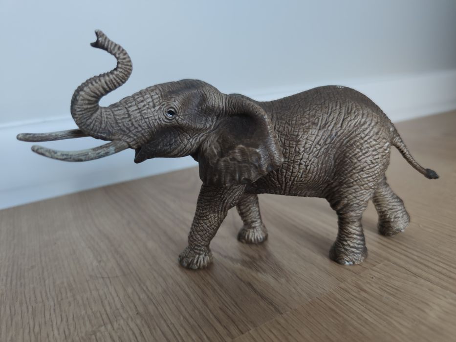 Figurka Schleich Słoń samiec