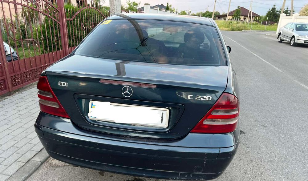 Mersedes Benz c класу