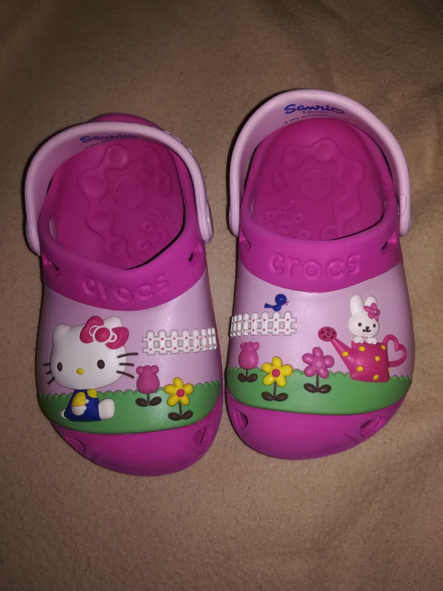 Crocs original hello Kitty