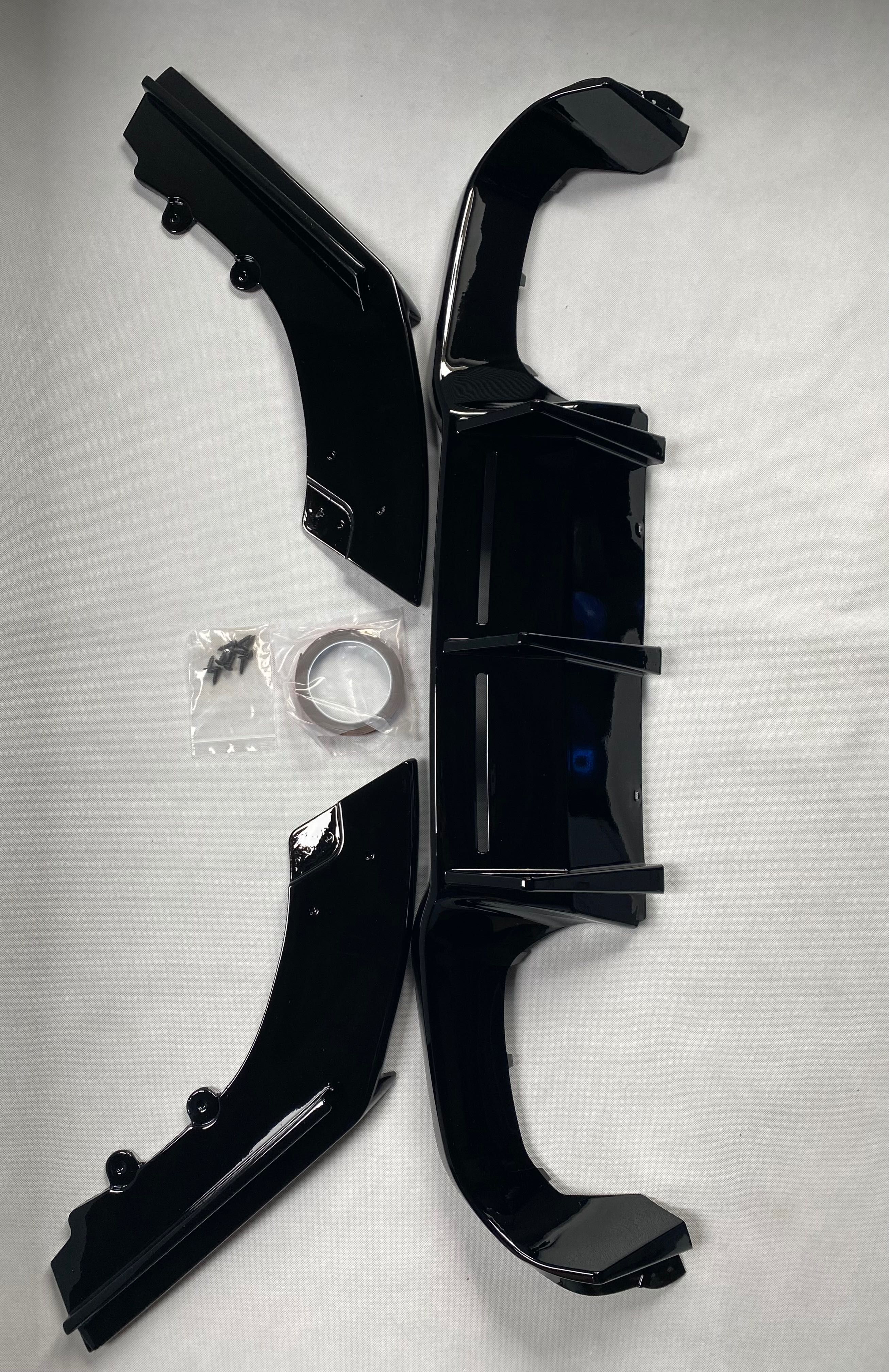 Dyfuzor Dokładka Tył Spoiler BMW F87 M2 M2C CZARNY POŁYSK / CARBON