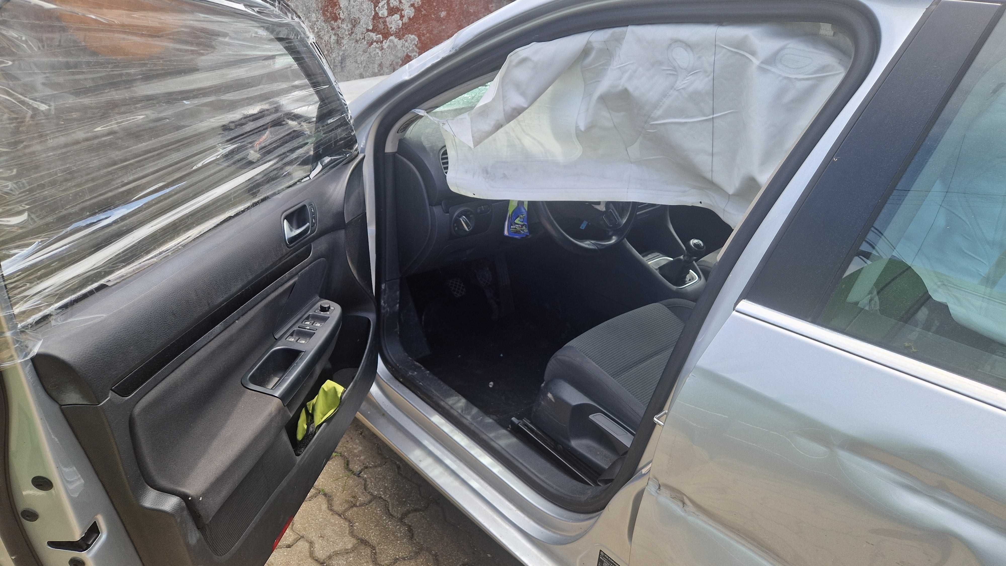 Vw Golf  Variant 1.6 tdi