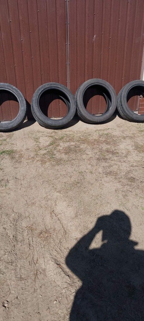 Opony UNIROYAL 225/45 R17