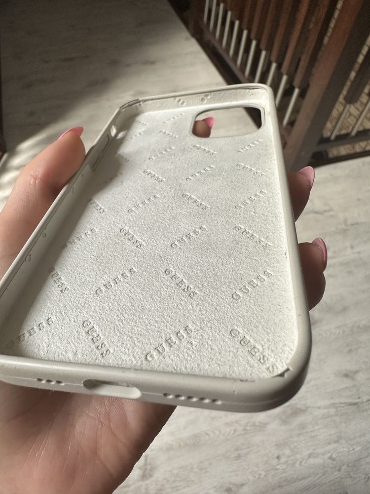 Case etui oryginalne Guess iphone 12 pro beżowy pudrowy róż