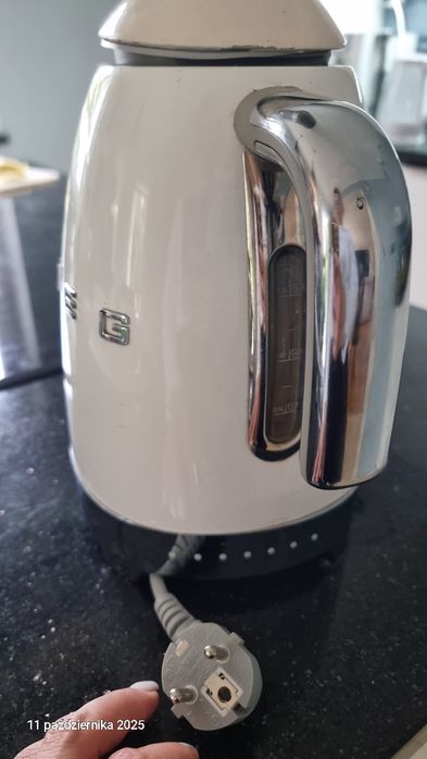 Czajnik smeg uszkodzony