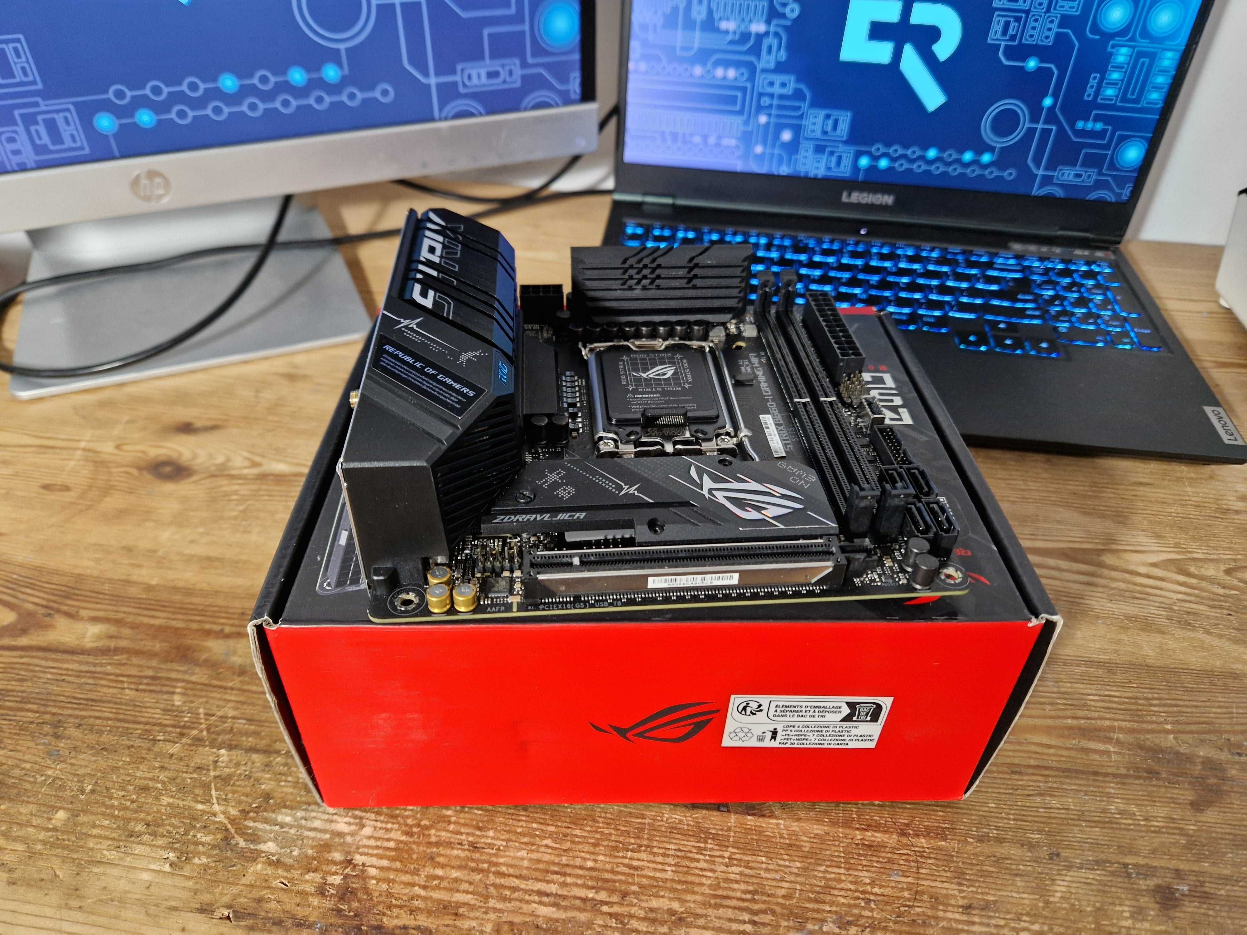 Asus rog strix B660-I GAMING WIFI (2655)