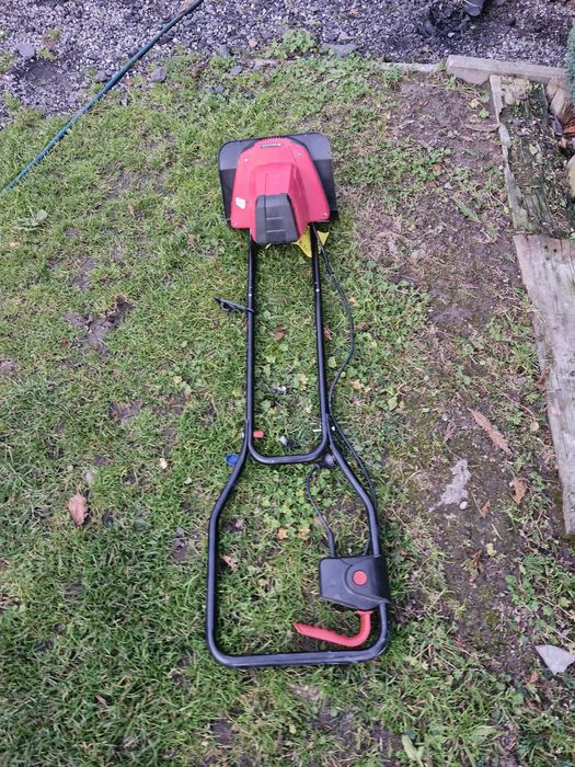 Glebogryzarka firmy Einhell Elektroniczna