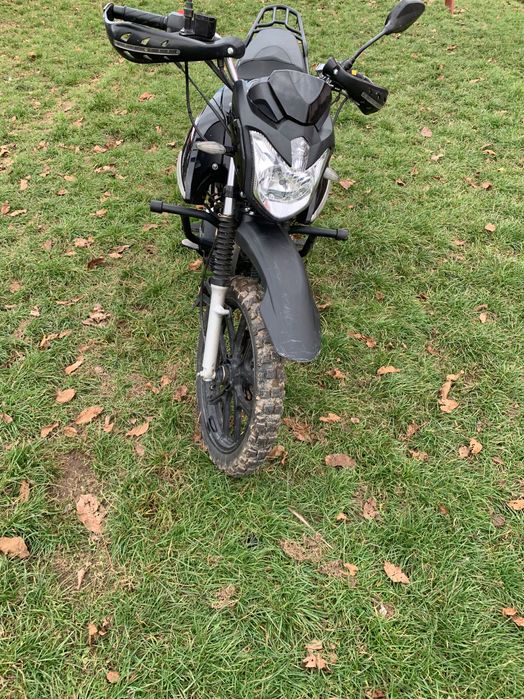 Мотоцикли Spark r26