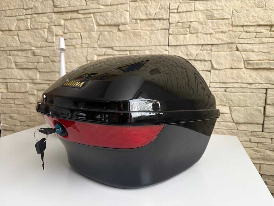 Kufer zamykany z oparciem na skuter, motocykl, quad NOWY